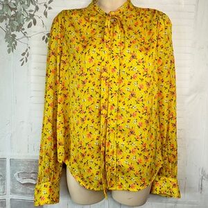 Levis Womens Yellow Floral Button Up LS Faux Satin Top Blouse Sz. Medium M USED